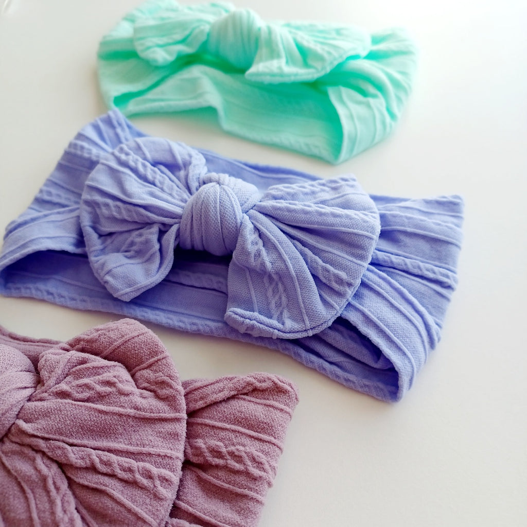 Bandeau bébé élastique avec nœud – Doux, extensible et confortable (Vert, Lilac, Parme)