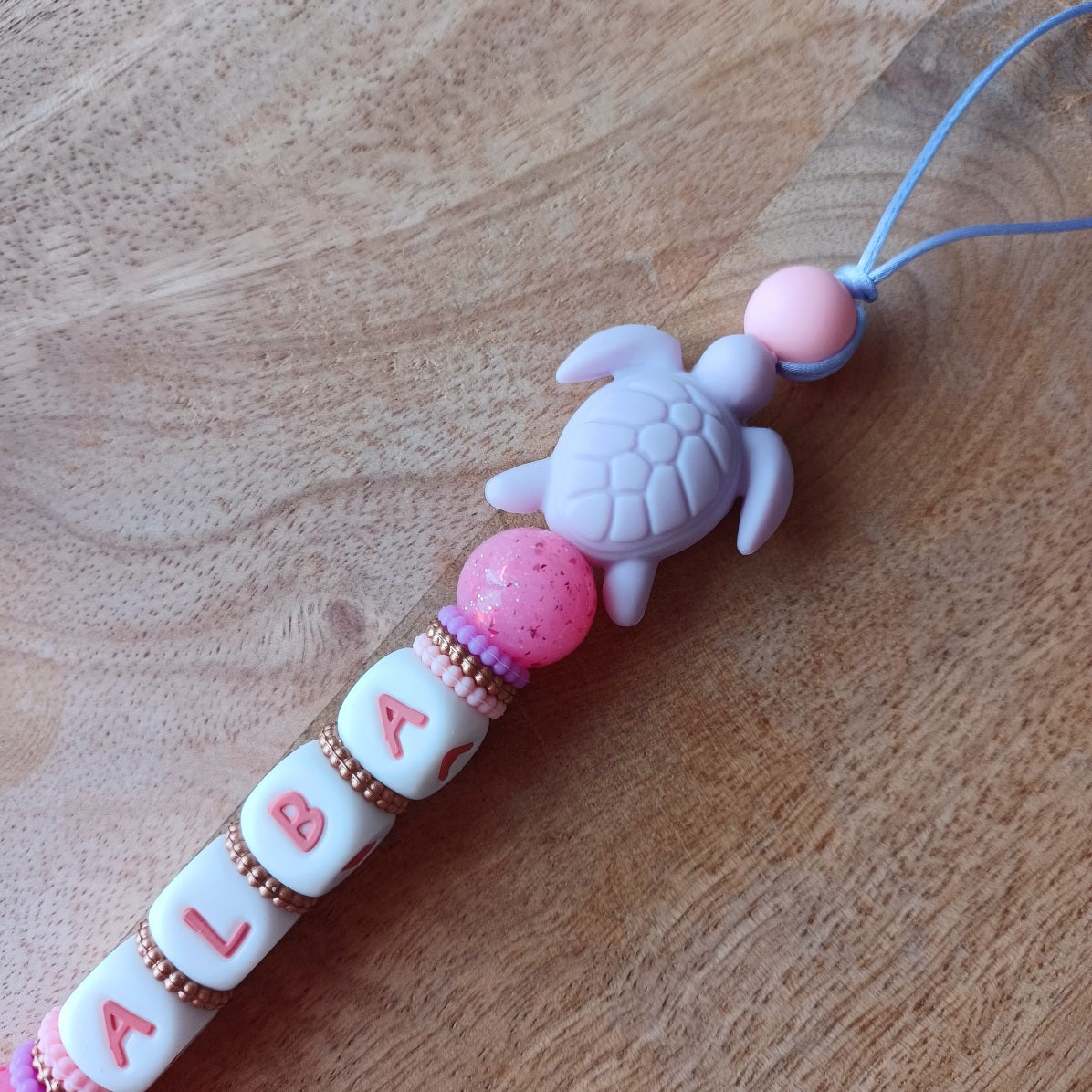 Attache Tétine & Anneau de Dentition en Silicone | Cadeau de Naissance. Coffret Bébé Personnalisé Coquillage Rose. Alba