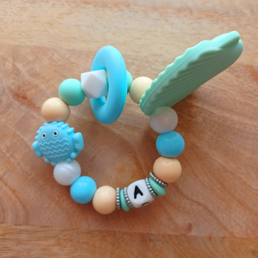 Attache Tétine, Anneau de Dentition Personnalisés Coquillage Menthe – Silicone Alimentaire Bébé | Cadeau de Naissance. Adam
