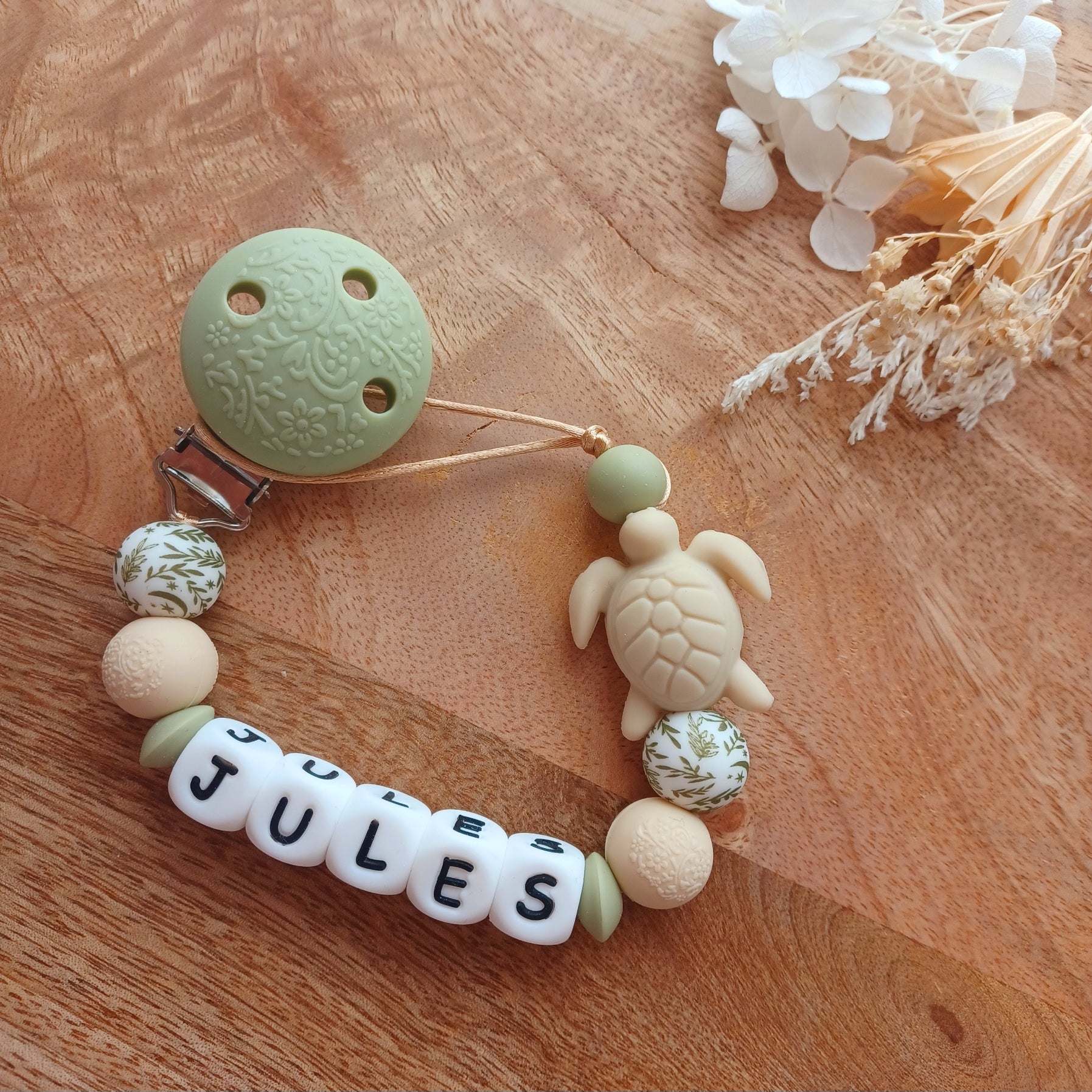 Attache tétine silicone, Tortue, perles imprimées, vert sauge, beige