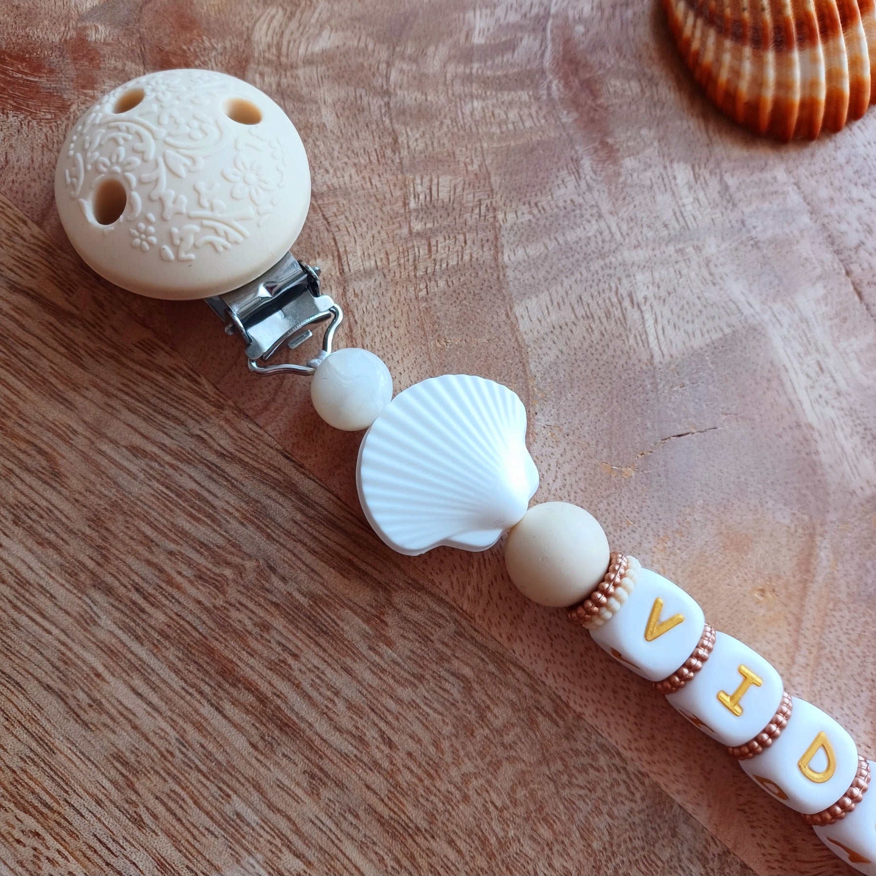 Attache tétine silicone, Tortue, coquillage, blanc, beige