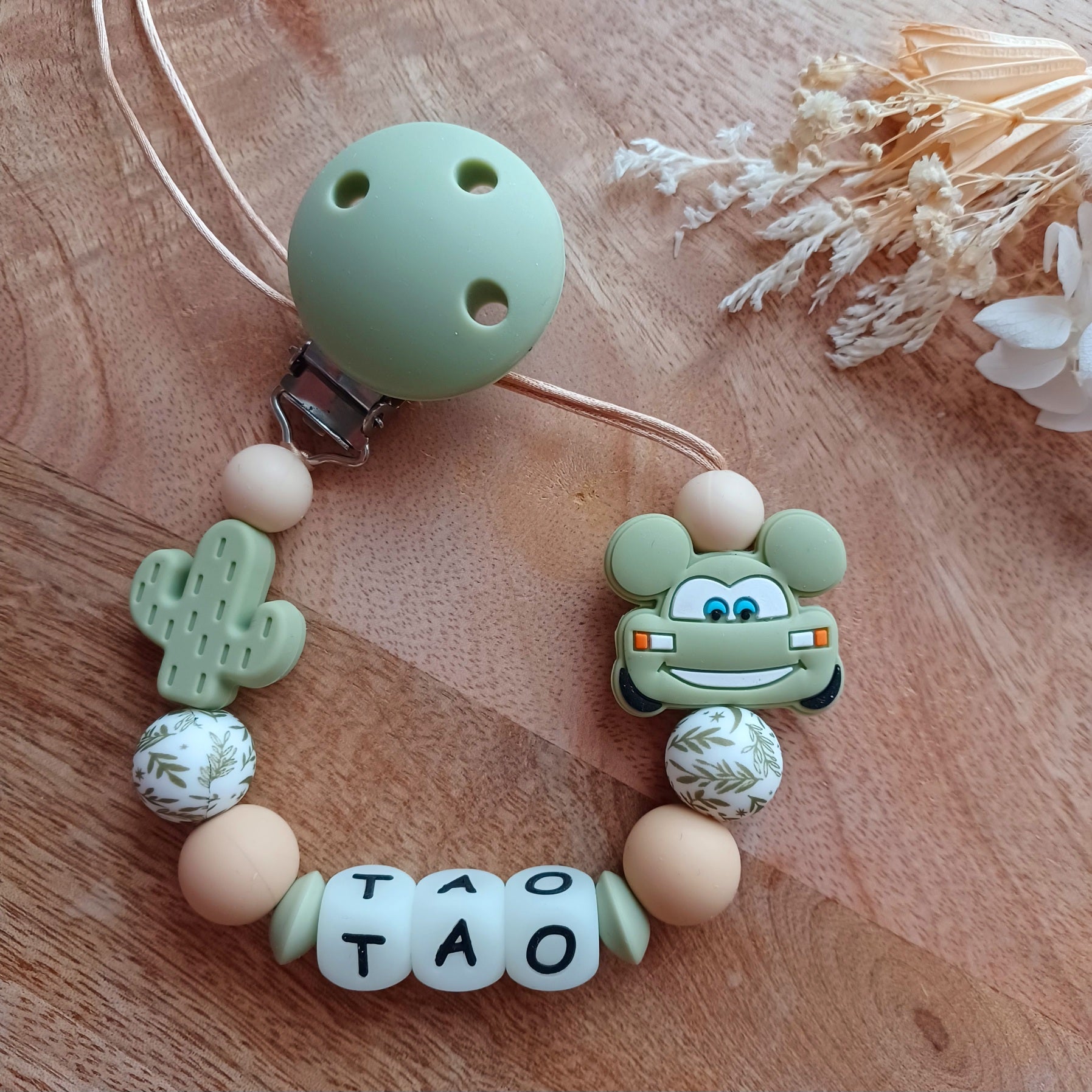 Attache tétine silicone, voiture, blanc, vert. Tao