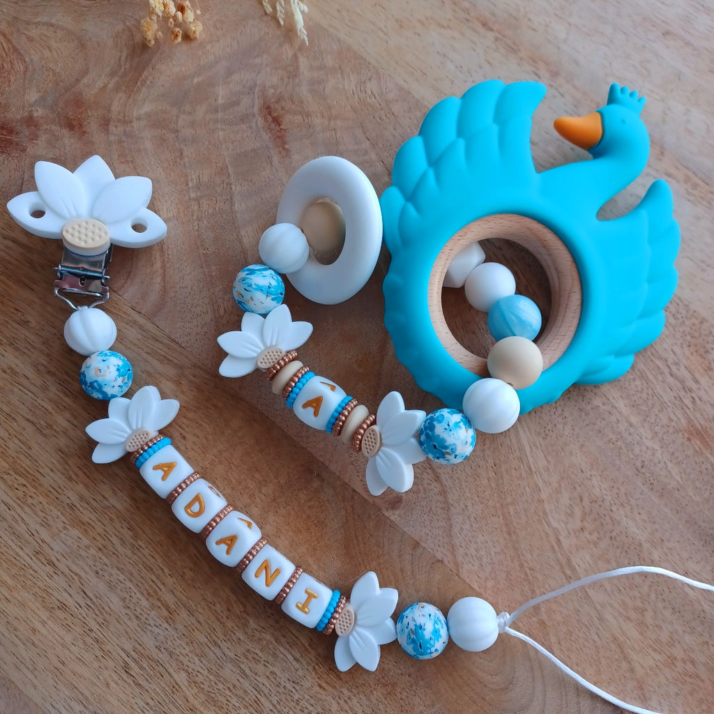Attache tétine silicone perles imprimées, cadeau naissance, Lotus bleu-blanc. Adani
