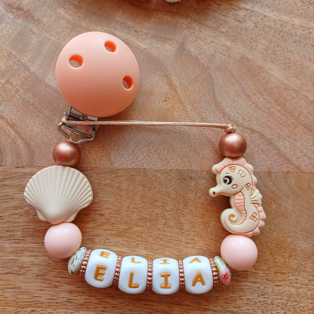 Attache Tétine, Anneau Dentition Personnalisés Crabe Saumon – Silicone Alimentaire Bébé | Cadeau de Naissance. Elia