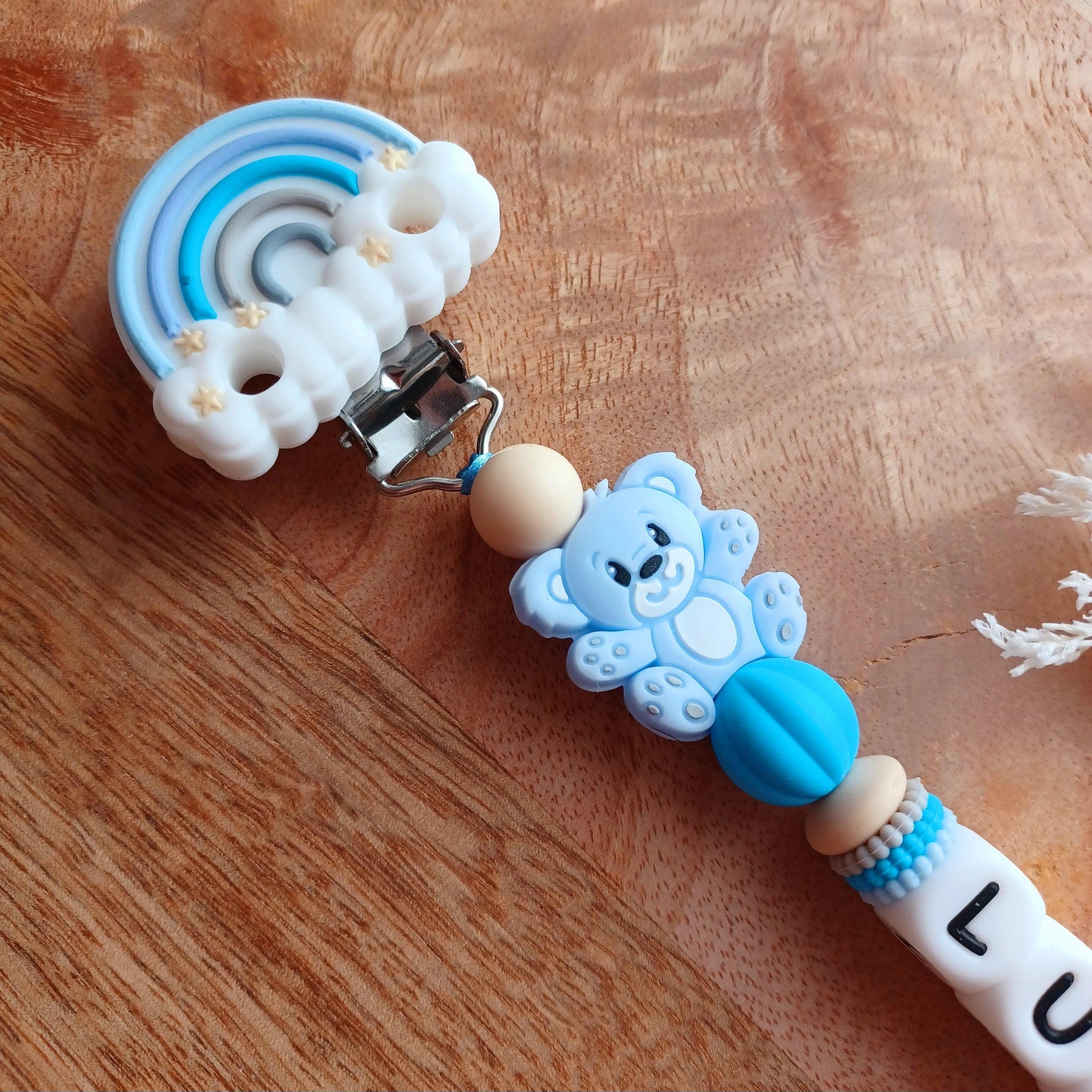 Attache tétine silicone, Arc-en-ciel, ourson, bleu ciel, beige.