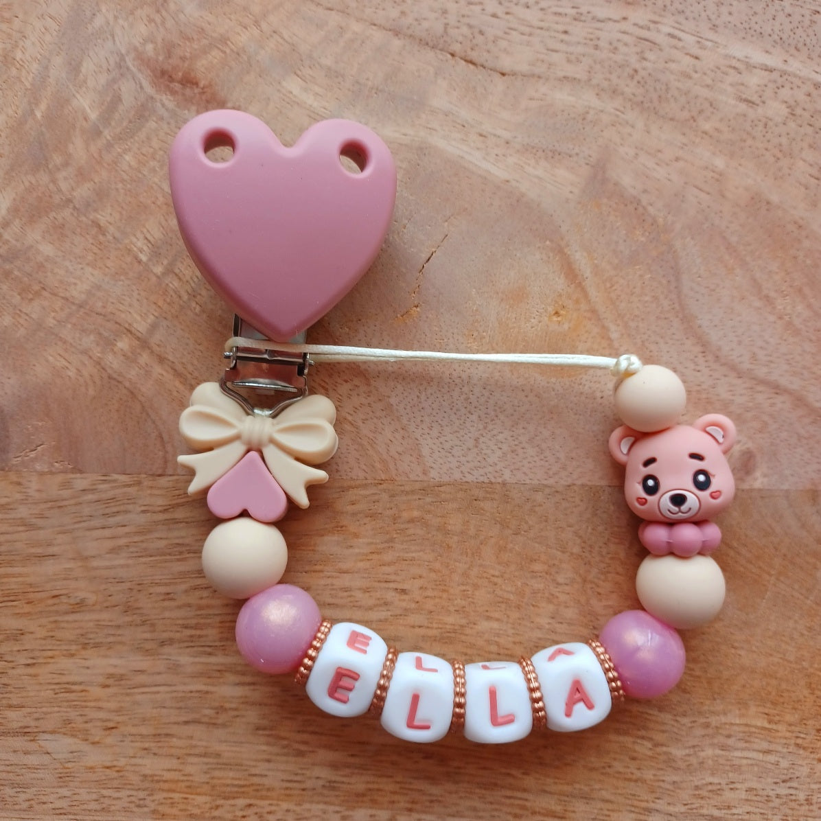 Attache-Tétine Personnalisée Prénom Bébé Rose avec Ourson en Silicone. Ella