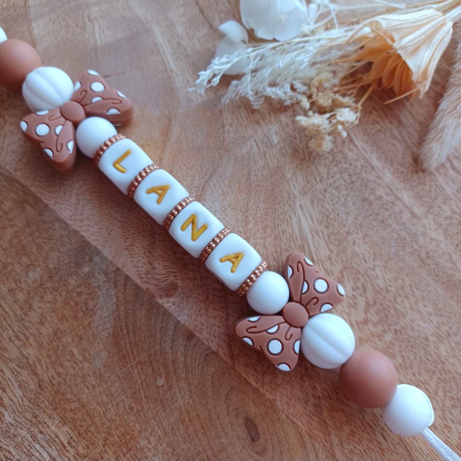 Attache tétine silicone, Nœud papillon, cœur.