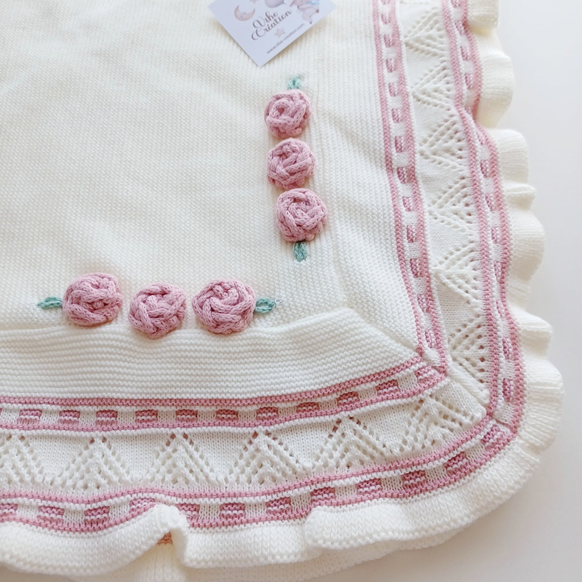 Couverture bébé tricot coton, personnalisable. Modèle Sarah, Couleur Ivoire