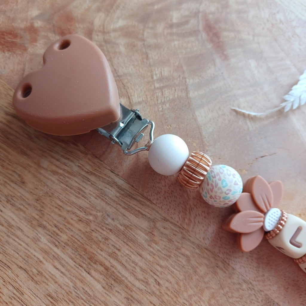 Attache tétine silicone, couleur choco beige crème. Luna